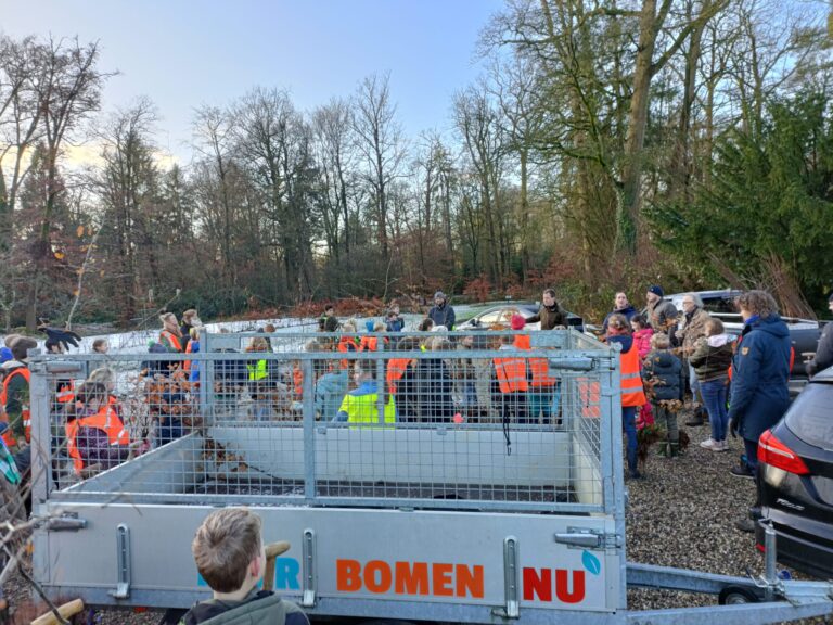 250129_foto_oogstdag_Twickel_Meer_Bomen_nu_aanhanger-kinderen